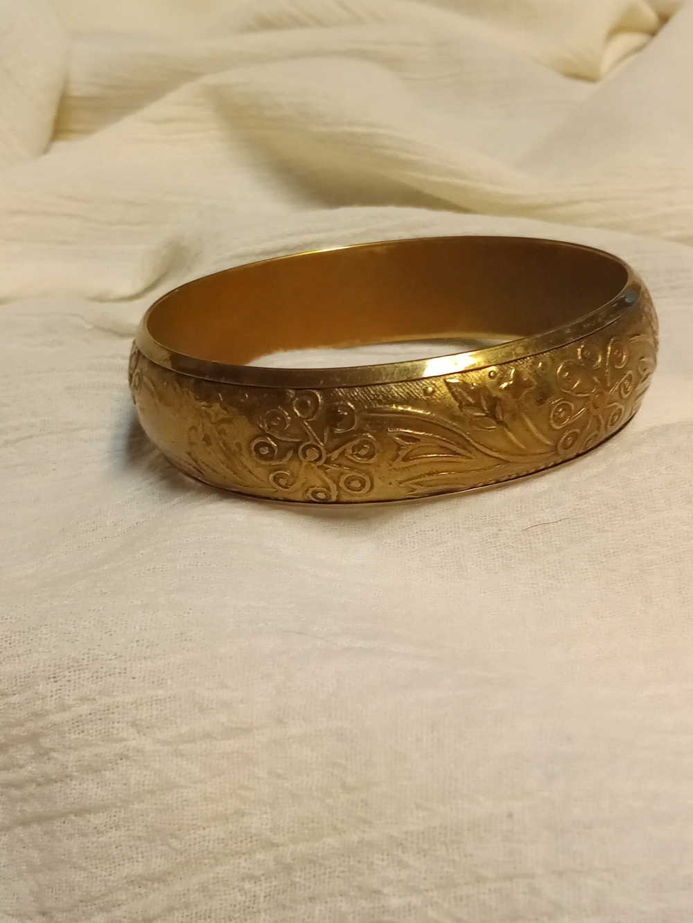 Gold Floral Engraved Bangle Bracelet - Women's Jewelry